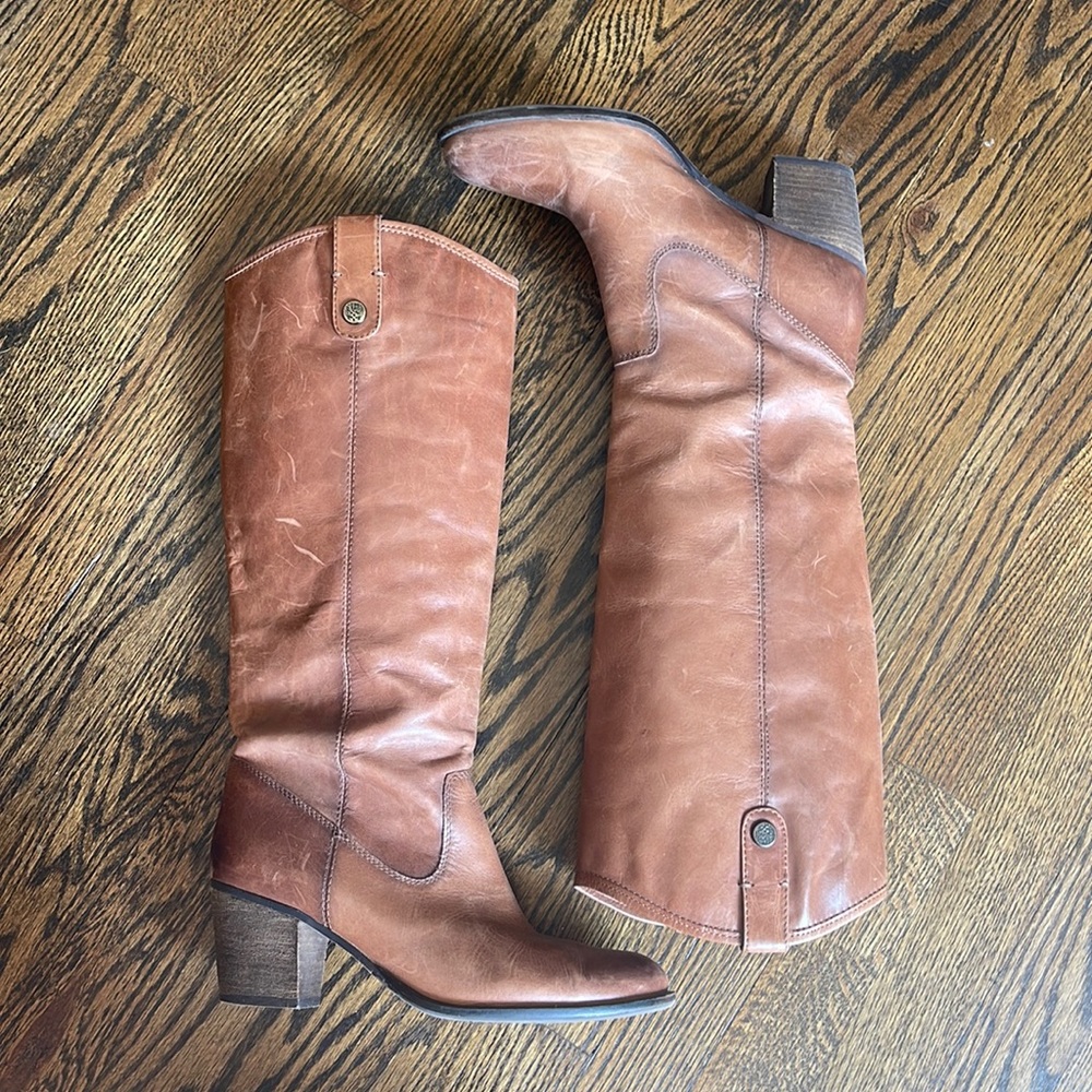 Vince Camuto boots